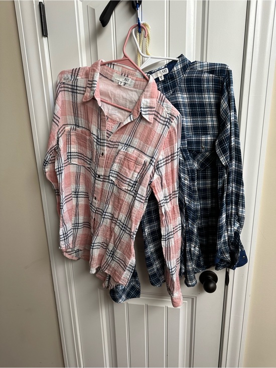 Kut from the Kloth Tops - Kut from the Kloth Pink Plaid Button-Up Shirt an Blue Plaid 2 for the price of 1
